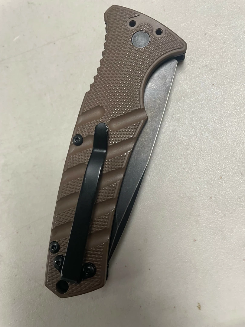 Boker SCRATCH & DENT Plus Coyote Brown Strike Auto, D2 Black Stonewash Blade - Image 3