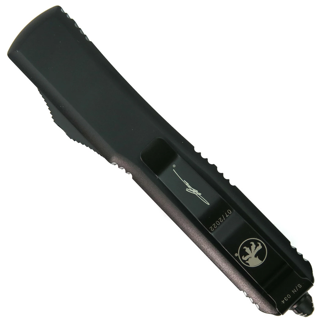 Microtech Signature Series 121-16CFS Carbon Fiber Contoured Ultratech S/E OTF Auto Knife, Damascus Blade 2 Microtech Signature Series 121-16CFS Carbon Fiber Contoured Ultratech S/E OTF Auto Knife, Damascus Blade - Image 2