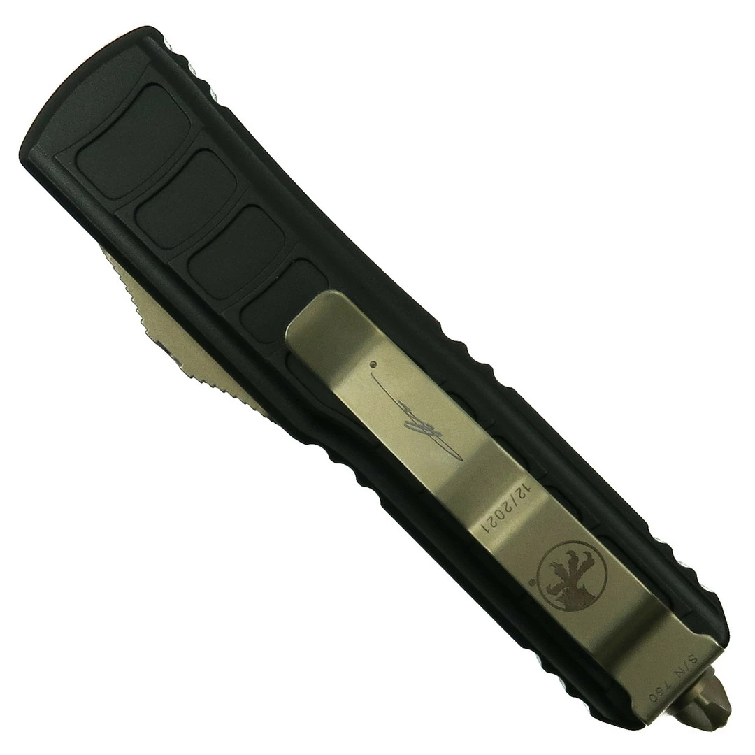 Microtech Signature Series UTX-85 OTF II Auto Knife, Bronze Dagger Blade 2 Microtech Signature Series UTX-85 OTF II Auto Knife, Bronze Dagger Blade - Image 2